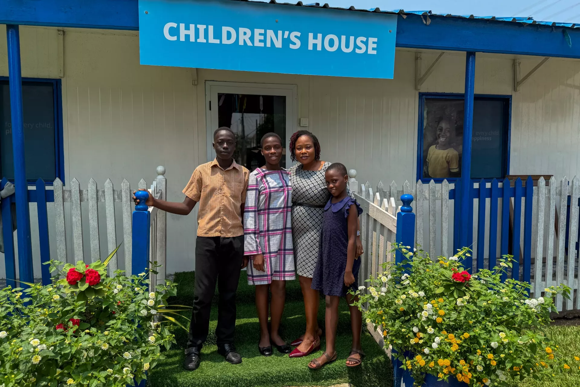 Miriam and her child , Owuraku, Ewura Esi , and Ewura Adjoa 