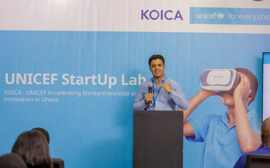 Abid speaks during a UNICEF startuplab Activation 