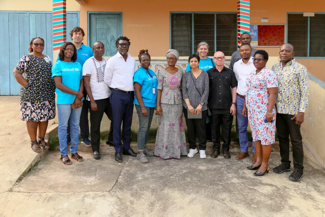 Ghana Education Service and UNICEF paid a visit to a DL+ school in Eastern Region.