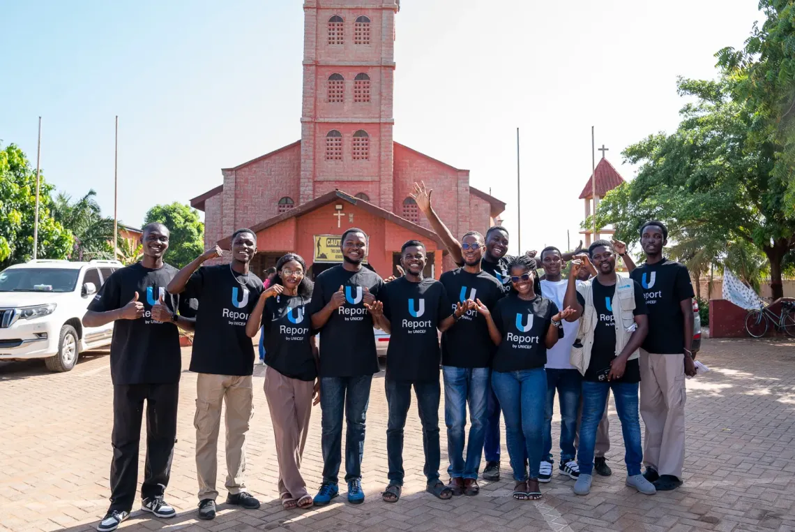 U-Reporters and Ghana Health Service health workers assemble after the community engagement. | Photo credit: UNICEF/Adenike/2026 