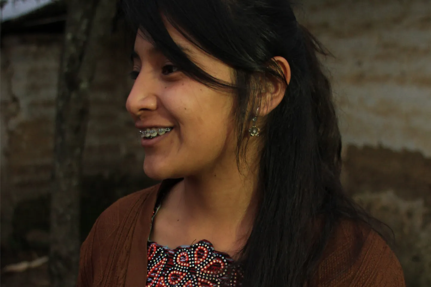 Damaris de perfil