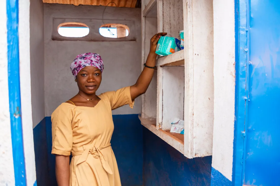 Sia, 15 years old, a student at the Lyc&eacute;e Coll&egrave;ge de Kinieran in Mandiana, in the Kankan region of Guinea. 