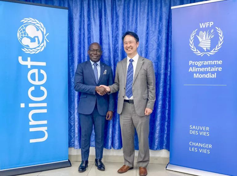 L'UNICEF et le PAM signent un m&eacute;morandum d'entente pour renforcer la nutrition, l'&eacute;ducation et la protection des populations vuln&eacute;rables, en particulier des enfants.