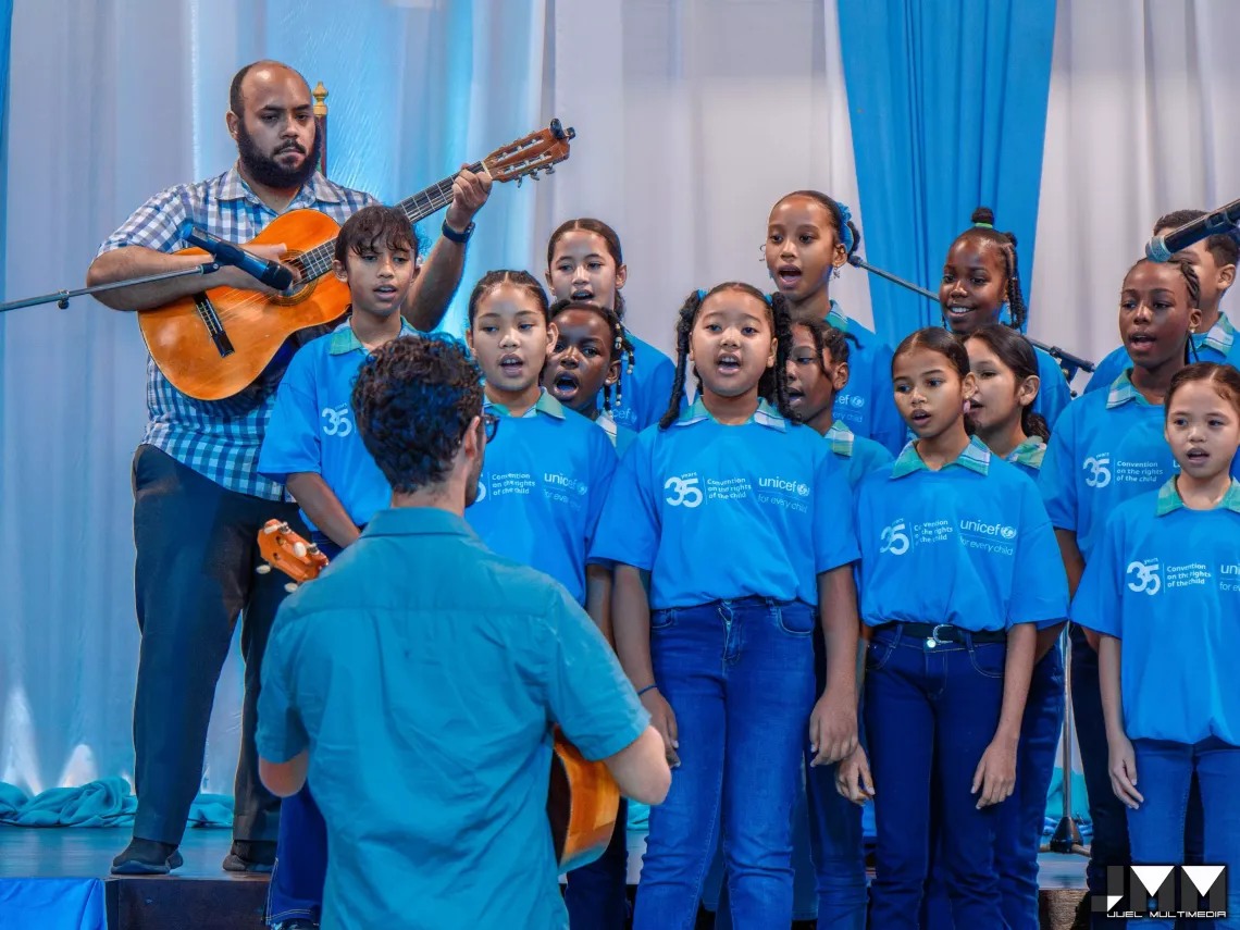 Children perform at CRC@35 event in Suriname