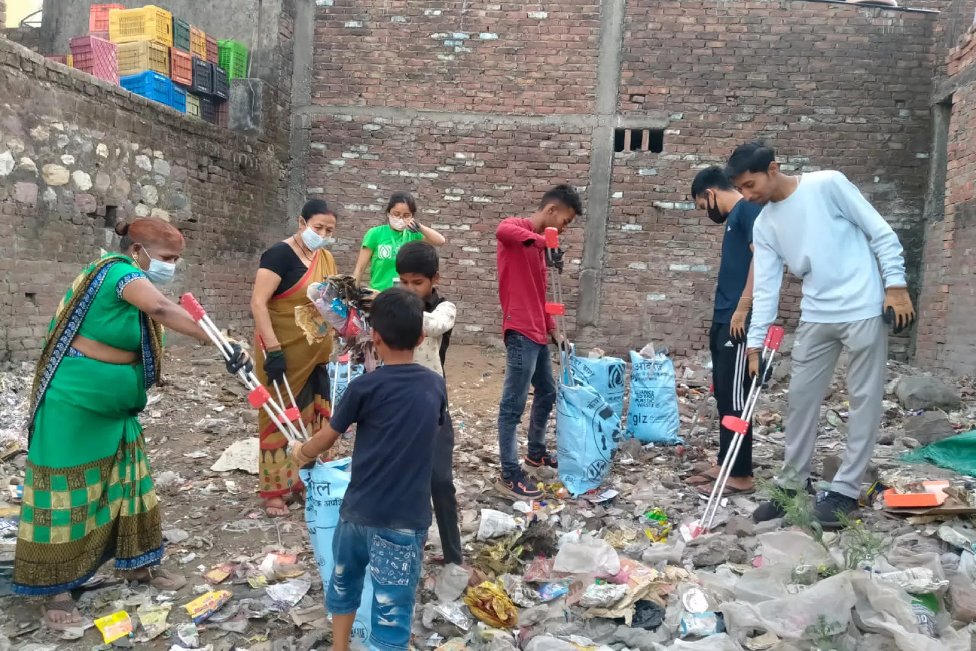 Residents, young and old, from  Rishikesh lead a clean-up drive in their neighborhood to spread awareness on littering 