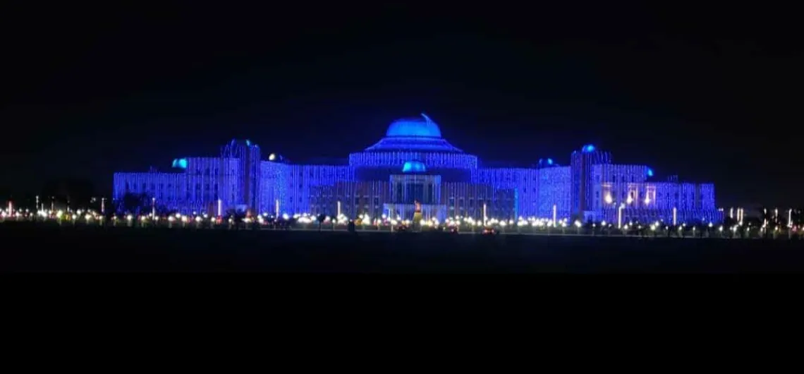 The legislative assembly in Jharkhand turns blue with lights