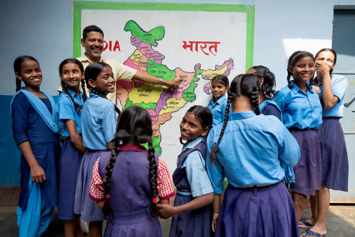 Arvind Kumar, an Assistant Resource Person at KGBV Ararchi in Purnia, is helping implement inclusion education with UNICEF's support. Teachers and students are learning Indian Sign Language to enhance communication.