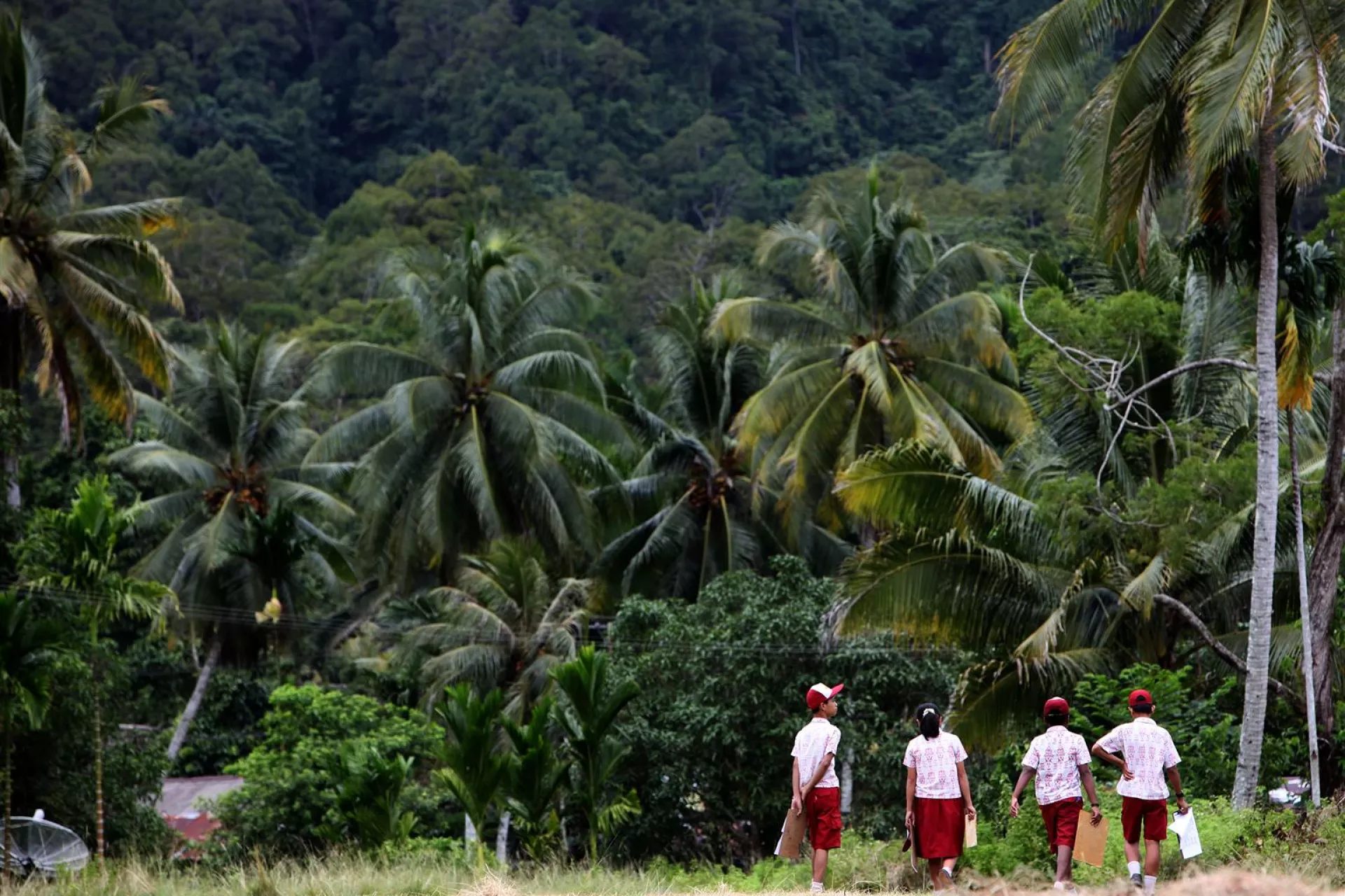 Students from Depapre Primary School, Depapre, Papua