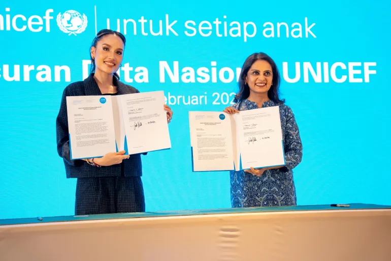 Cinta Laura and Maniza Zaman during the launch of National Ambassador