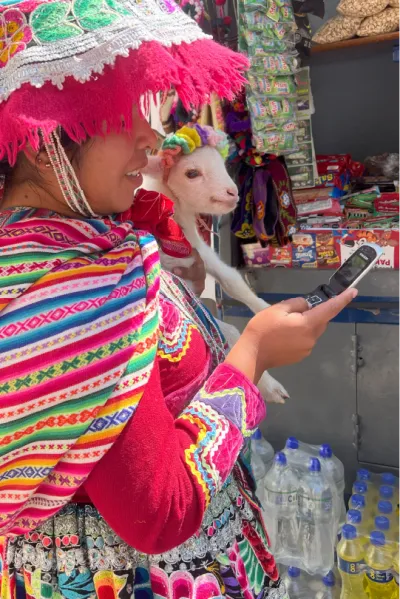 woman using blockchain solution