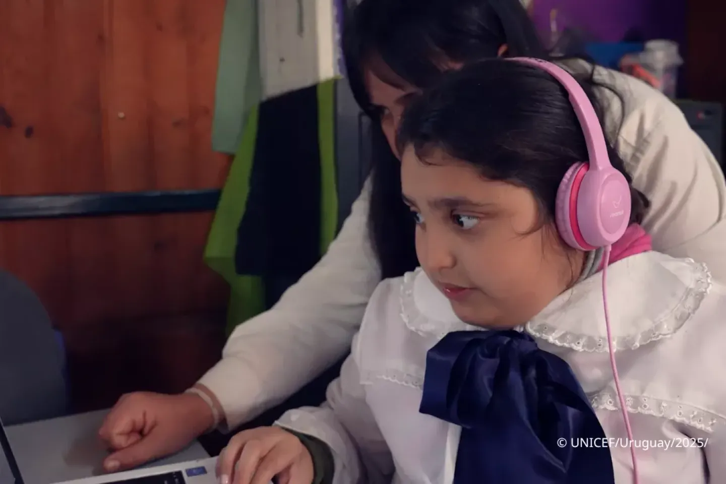 girl learning