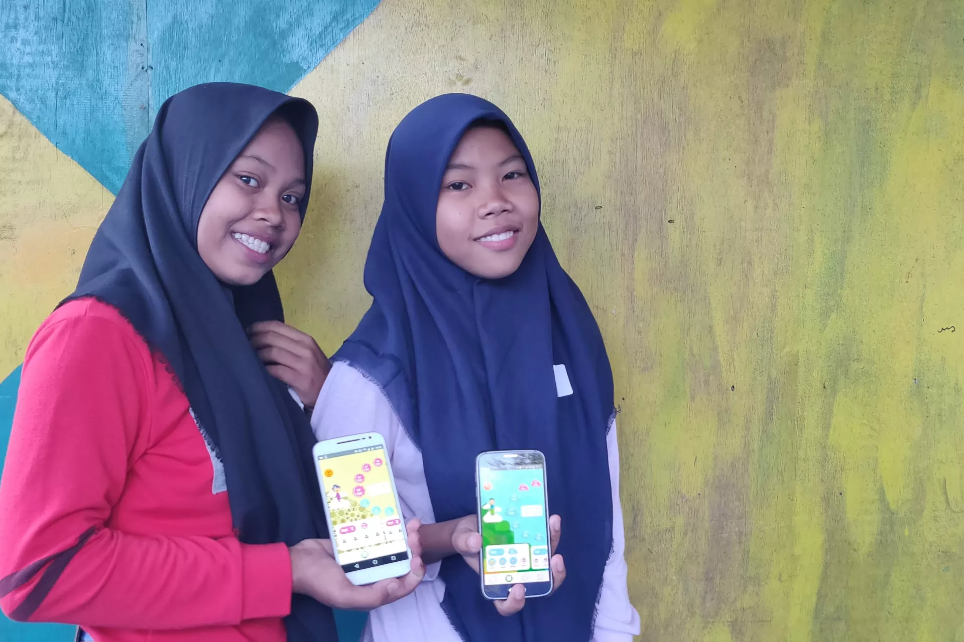 User testing Oky with girls in Indonesia