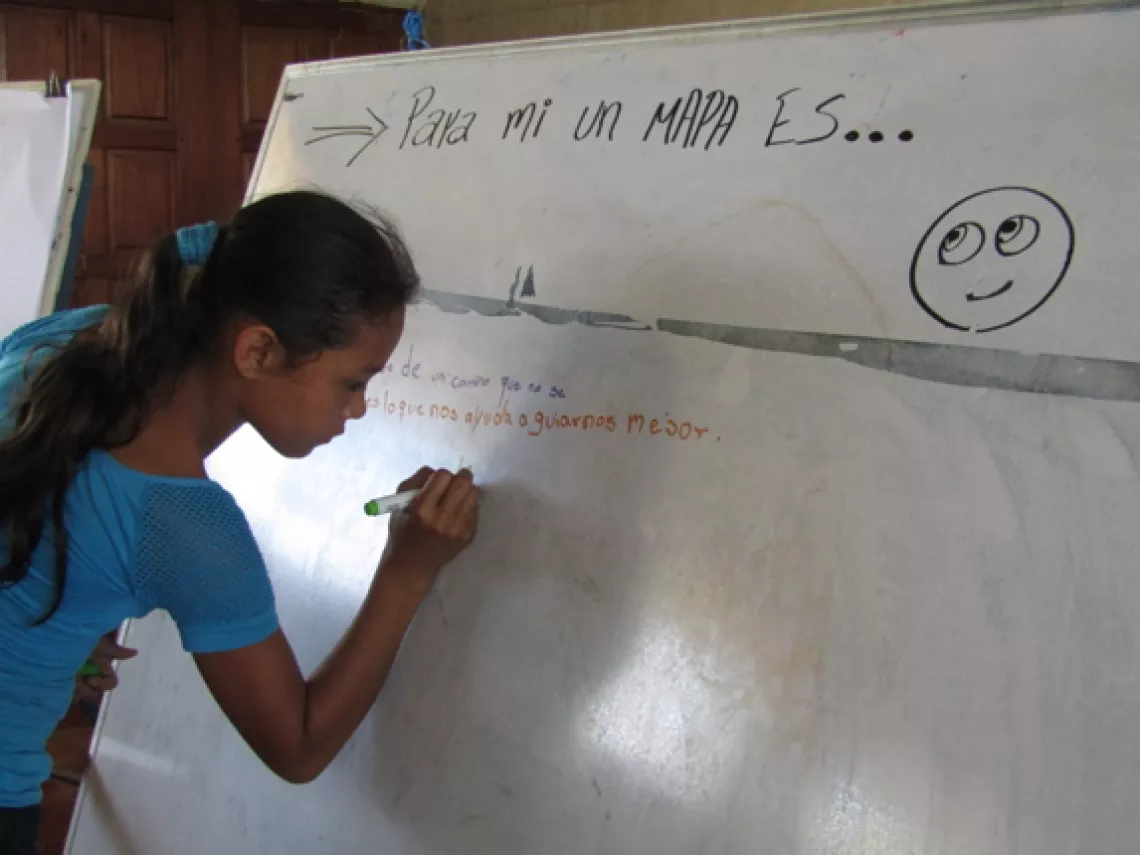 Primary and Secondary Students are working on the methodology of social mapping.