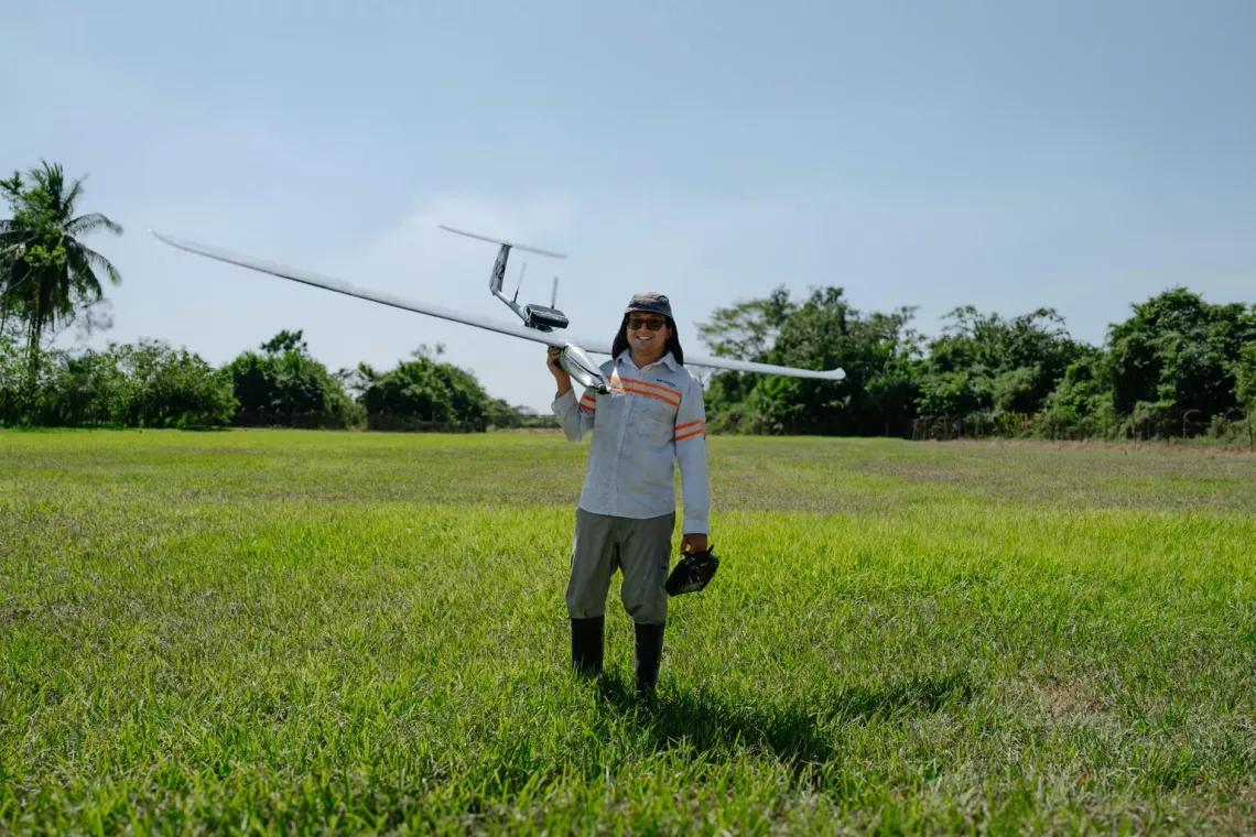 Man holding drone