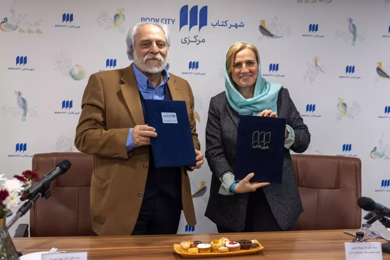 Dr. Monika Nielsen and Dr. Mehdi Firouzan signed a three-year partnership.