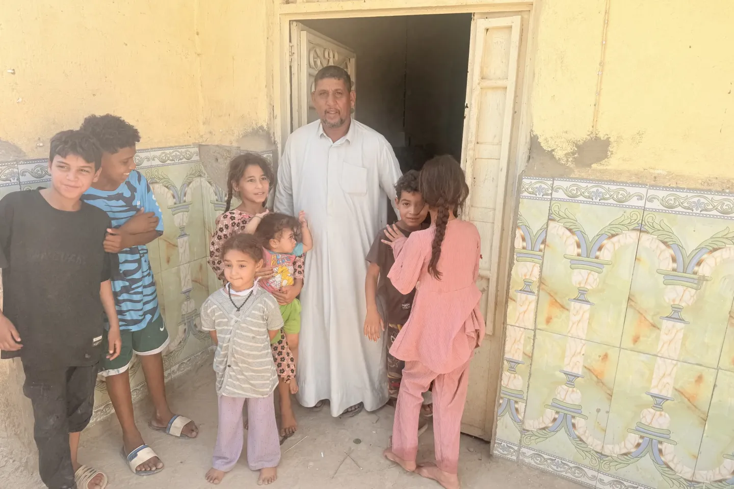 Children and families in an underserved community in Al-Diwaniyah, where long waits for water affect children&rsquo;s health, daily lives and hopes for the future