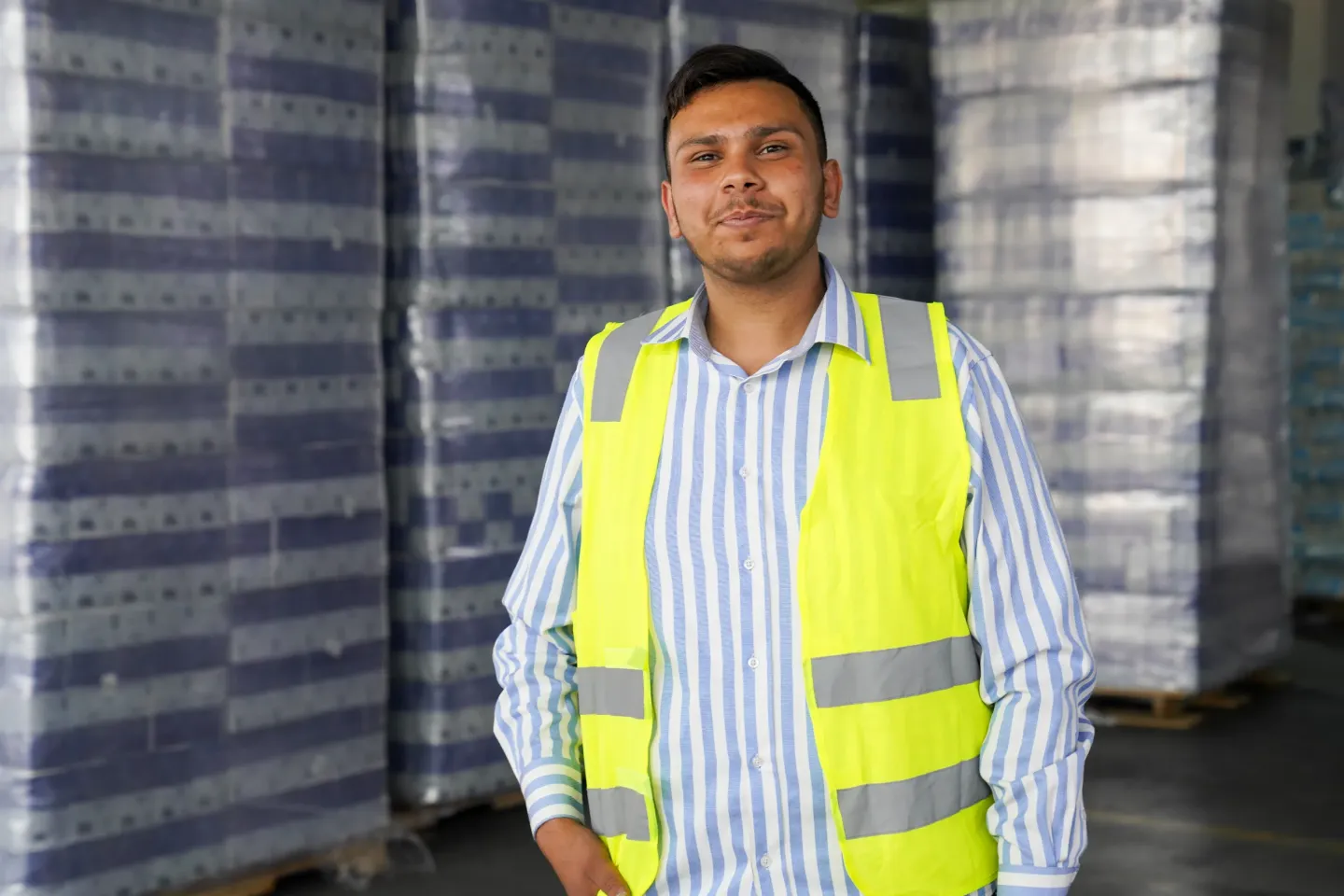 Mohammad, 19, now works as a machine operator and supervisor through the UNICEF-supported Azem programme.