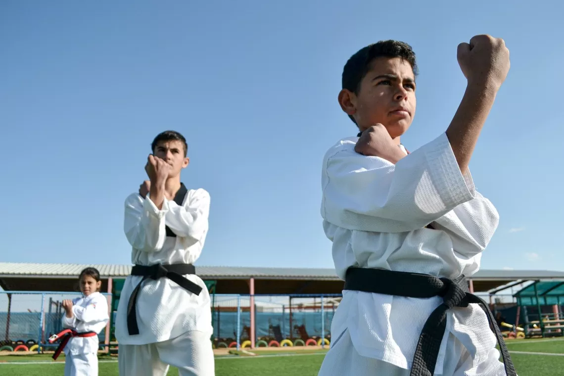 Rida, Othman and Dua&rsquo;a during a training in a Makani centre in Azraq Camp. &copy;UNICEF/Al-Ja&rsquo;bari/2022