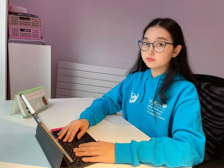 Amina is a 16-year-old girl from Kazakhstan volunteering with UNICEF Kazakhstan and National Volunteers Network.