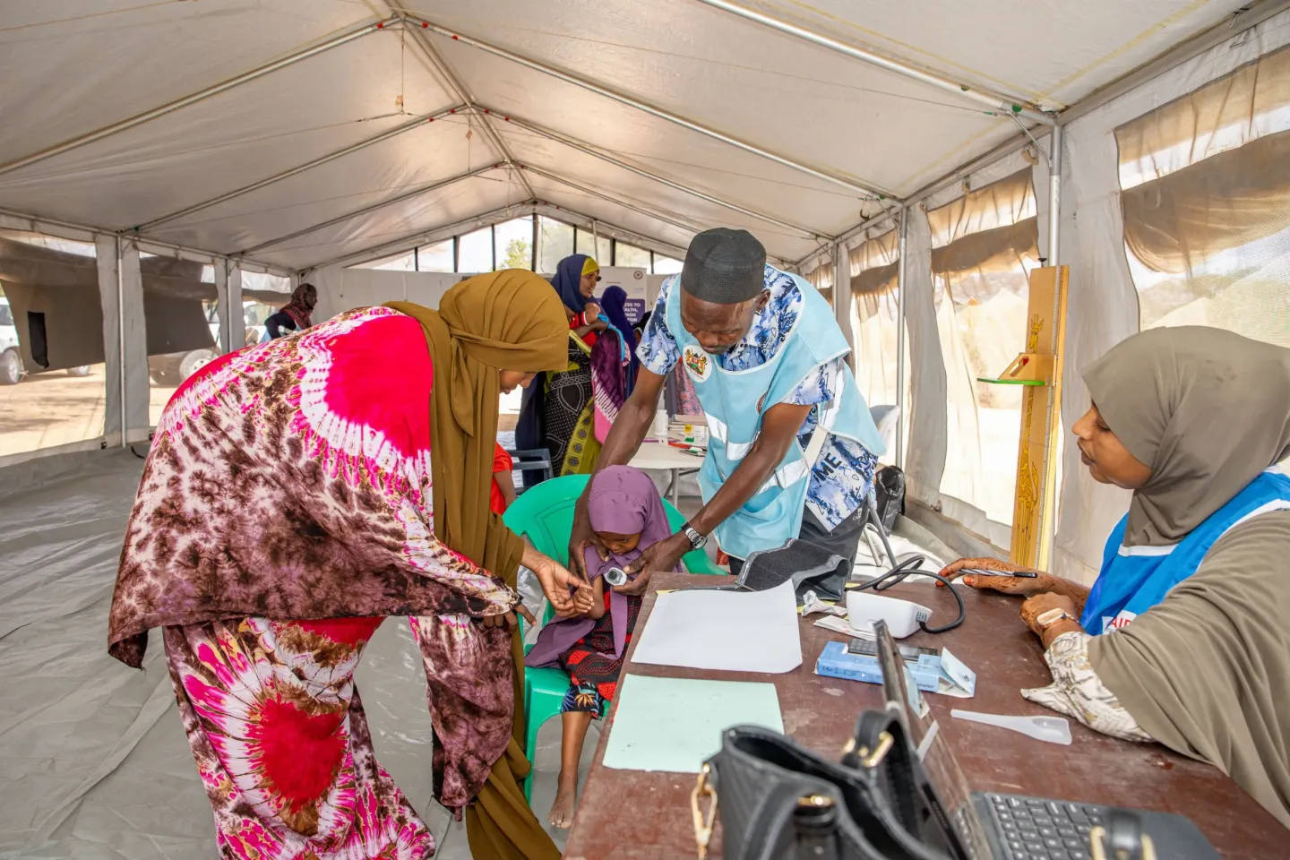 Sofia and her 3- year-old daughter Zamzam at the Abaqdera outreach site in Garissa County, Kenya