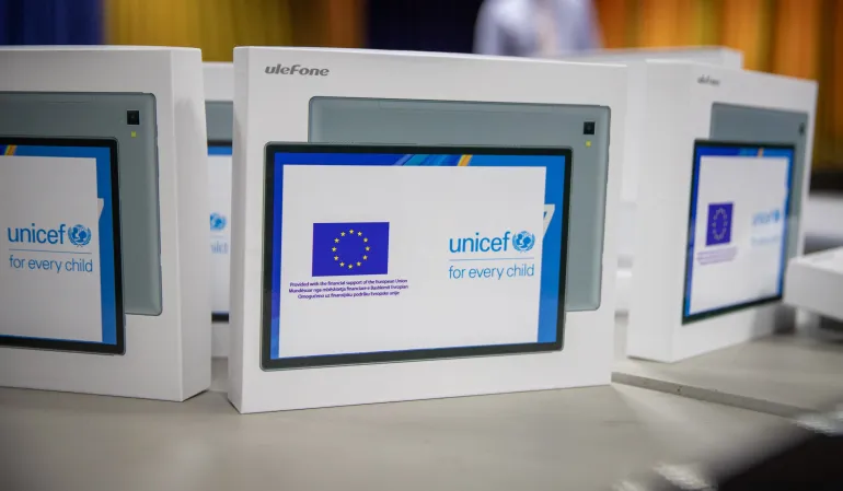 Donation of tablets