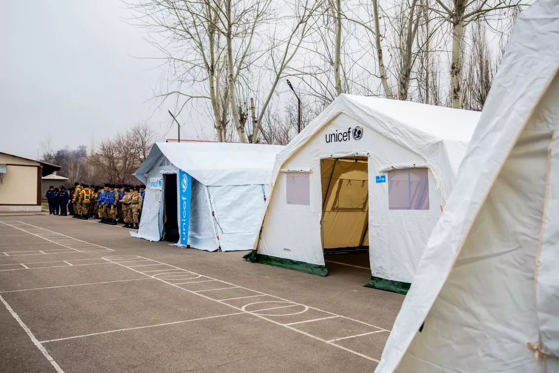 tents provided by unicef