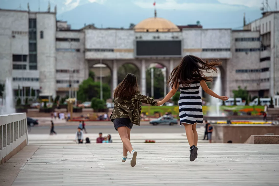  Migration, children and COVID-19
