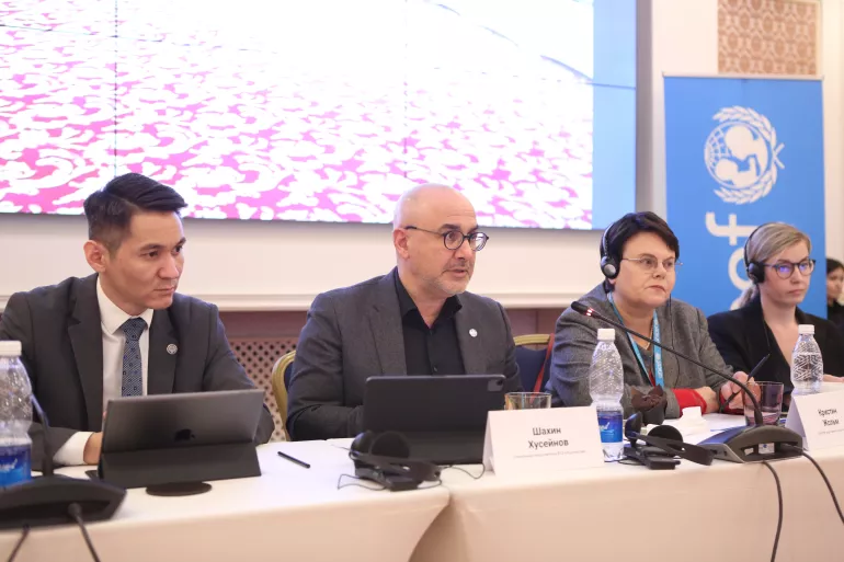 The Ministry of Health, WHO and UNICEF conduct a Round table on Primary Health Care Financing in Kyrgyzstan. 