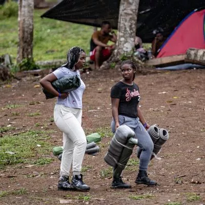 migrant adolescents