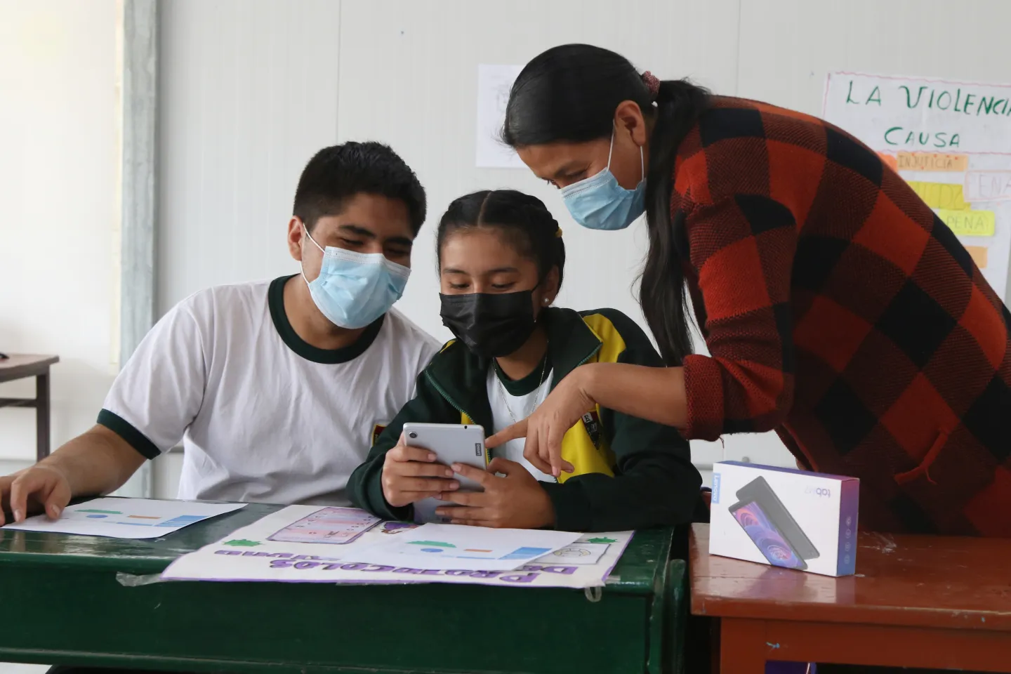 UNICEF realiza la campa&ntilde;a de movilizaci&oacute;n social y recaudaci&oacute;n de fondos &ldquo;Misi&oacute;n Posible&rdquo; para visibilizar los retos de la educaci&oacute;n en el Per&uacute;. Como parte de la campa&ntilde;a personajes p&uacute;blicos conocen casos de ni&ntilde;os, ni&ntilde;as y adolescentes que han participado en los programas implementados por la oficina. En esta ocasi&oacute;n la periodista Andrea Llosa, visita al adolescente Cristian en la regi&oacute;n Lima (Norte).