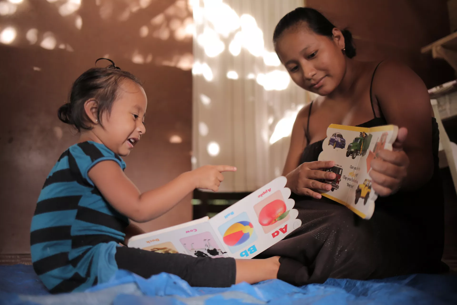 &copy; UNICEF/UN034621/LeMoyne