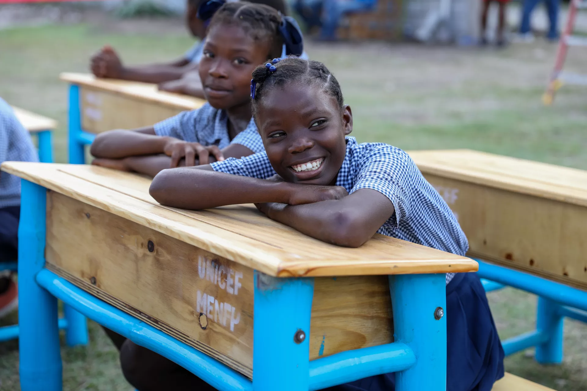 After the earthquake of August 14, UNICEF has been committed to rebuilding of destroyed schools in the Great South. The national school of Chantal is ready to receive the students.