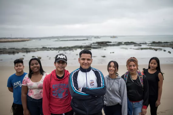 Hi! My name is Axel Pilligua, I am 18 years old, I live in the parish of Anconcito in Ecuador. I am currently studying at the University, I am part of the International Plan and I lead a beach cleaning project in my community, because in the region that I live there is a latent problem.