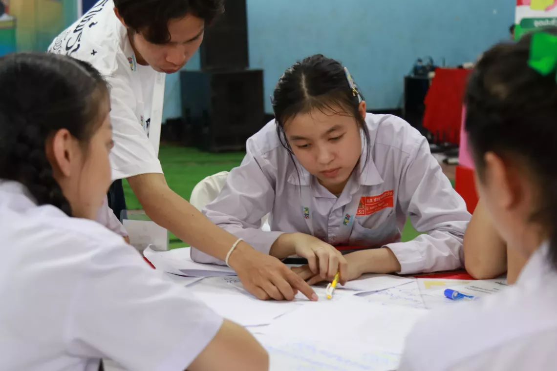 A girl immersed in patient learning