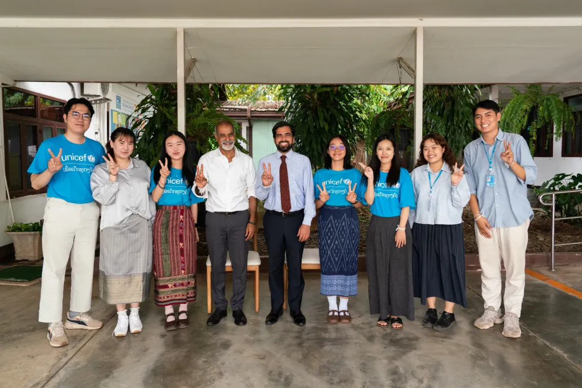 Mr. Wijesekera also met young people from UNICEF's Youth Advocate Network