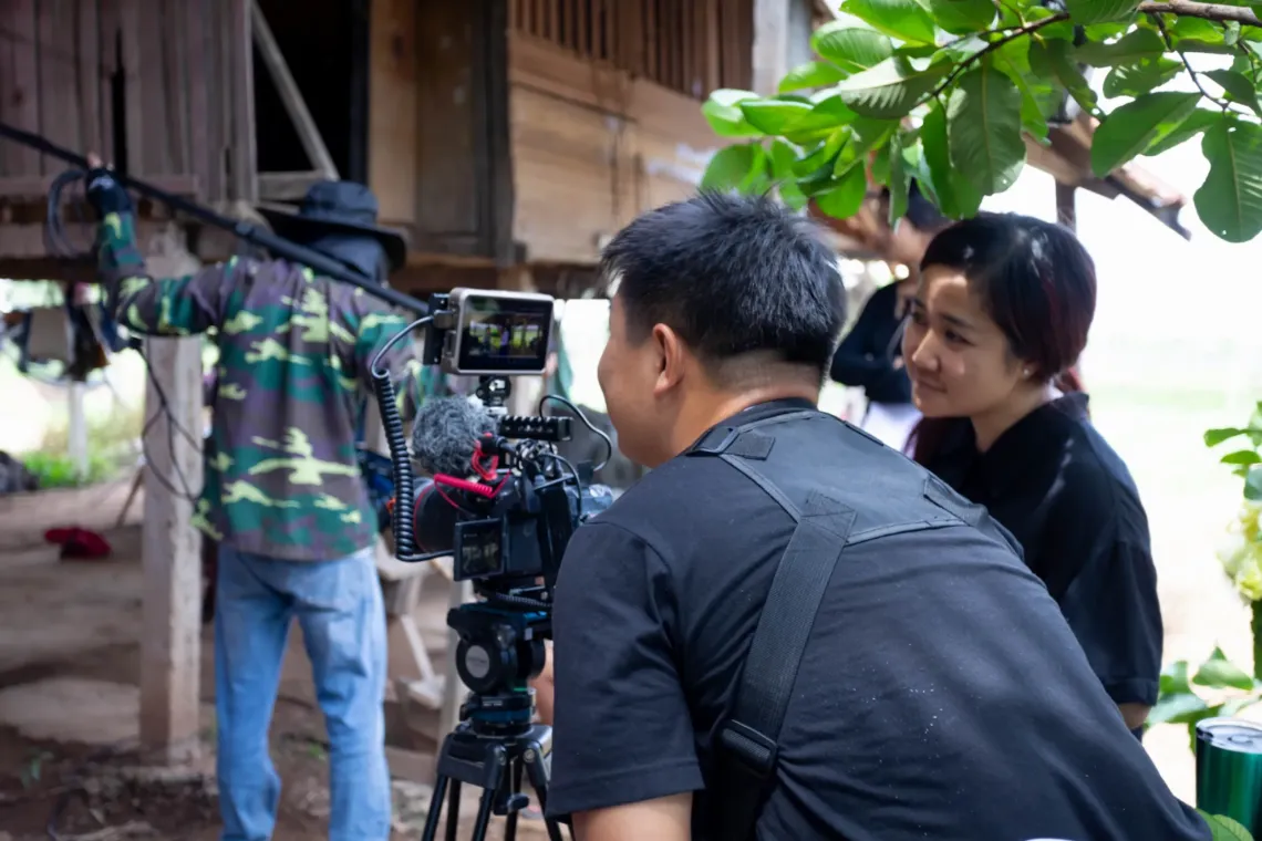  Movie scenes from the short film: Filming crew from 'Noi's Toilet' was video shotting the character.