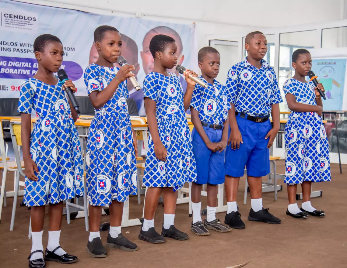 Ghanaian school children on stage 