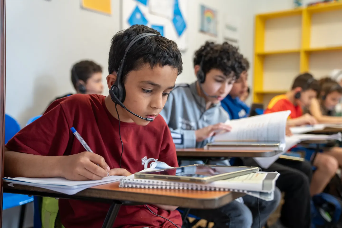 Children in classroom at a Makani center 