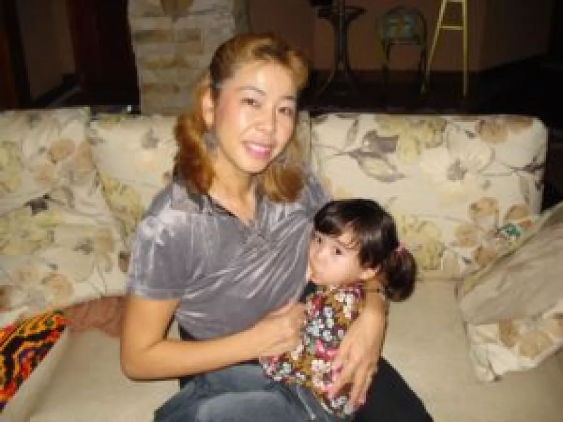 The last time Yukie breastfed Pari, at age 2.