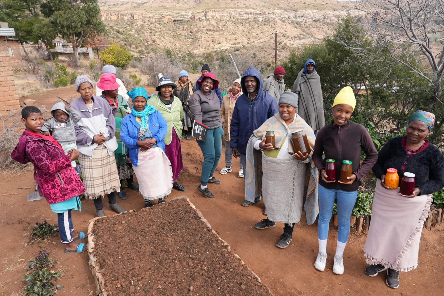 Outdoor group photo 