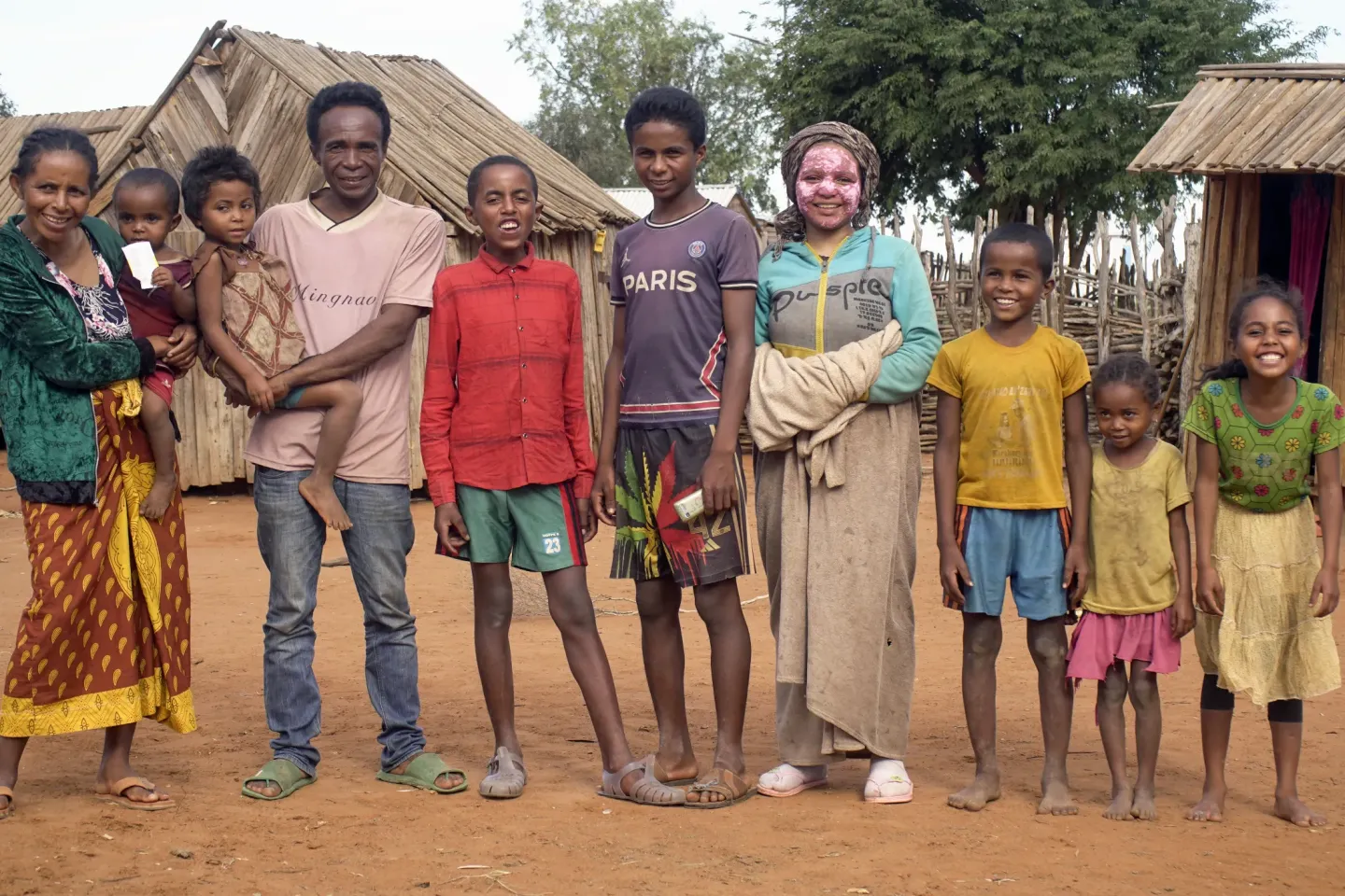 Portrait de famille de Justine et Famboaratsoa