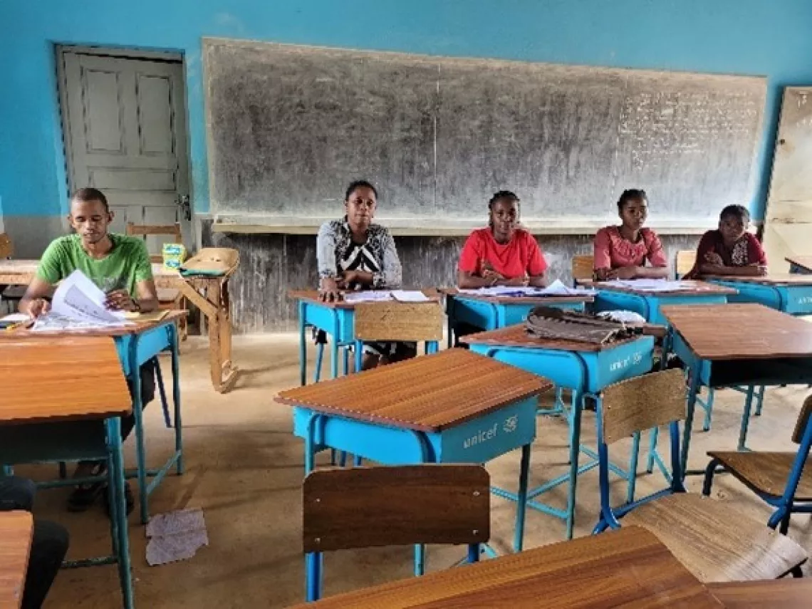 Mme RAZANANTSOA Germaine Nadia, Directrice CEG Anosivelo Farafangana