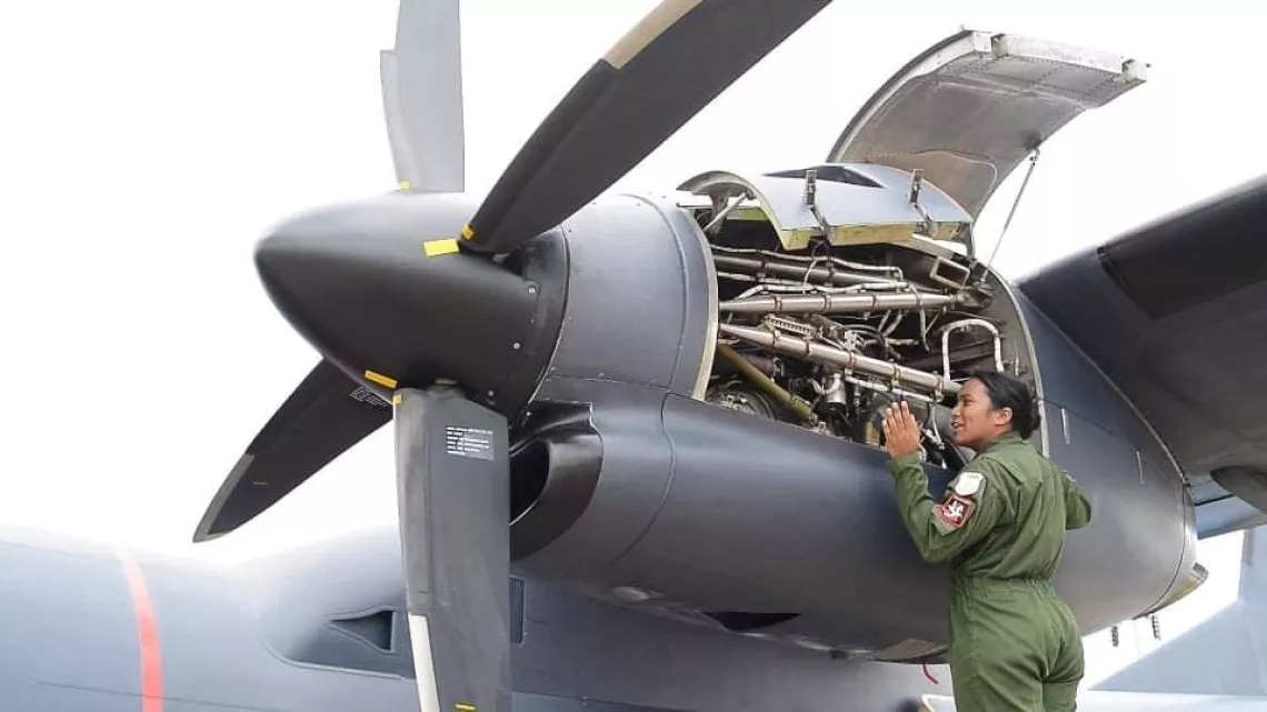 M&eacute;canicienne a&eacute;ronautique