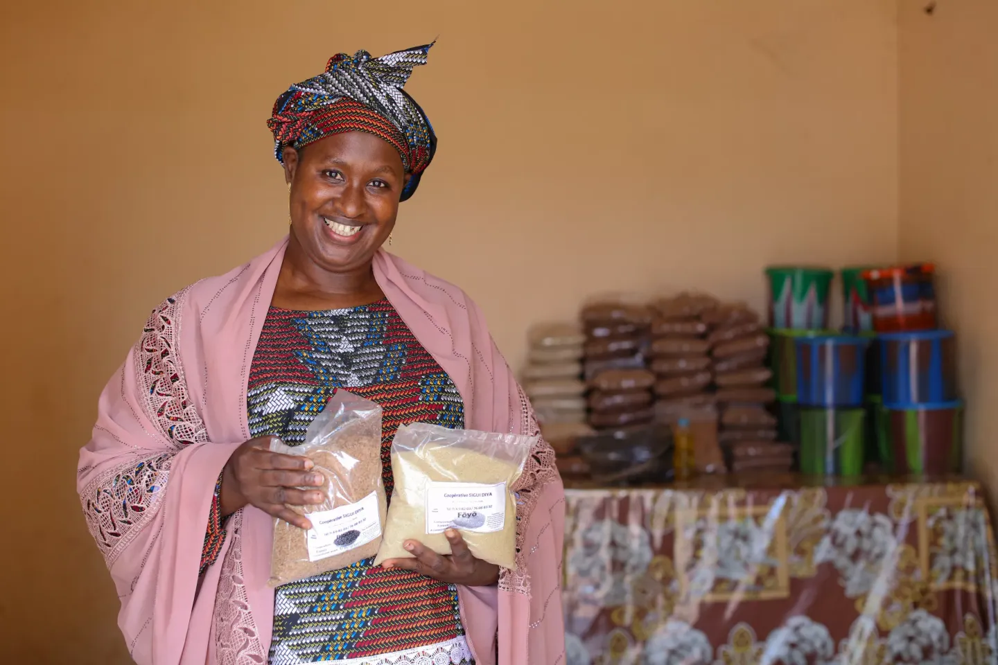 Fanta est membre du groupement d&rsquo;&eacute;pargne Sigui Diya (&laquo; Cohabitation dans la joie &raquo;), qui r&eacute;unit des femmes b&eacute;n&eacute;ficiaires du programme de transferts mon&eacute;taires