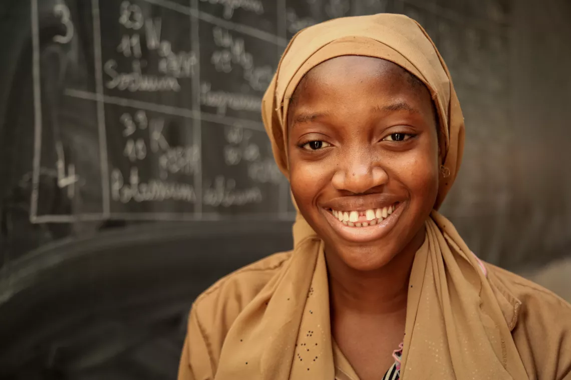 Au c&oelig;ur du lyc&eacute;e public 3 de Sikasso, une jeune fille du nom de Fatoumata Kouyat&eacute; s'&eacute;rige en symbole d'excellence et d'inspiration pour tous ses pairs. 