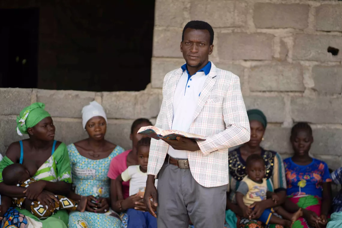 Abdias TRAOR&Eacute;, pasteur dans le cercle de Kolokani sensibilise les fid&egrave;les sur le genre, la tol&eacute;rance dans la famille et dans la communaut&eacute;. N&eacute;guela, R&eacute;gion de Koulikoro.