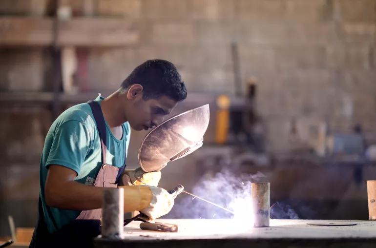 With youth joblessness in Lebanon at record levels, UNICEF, funded by Germany through the German Development Bank KfW, continues to roll out an innovative programme aimed at giving training and work to thousands of the country&rsquo;s youth while paying them a living wage as they learn.