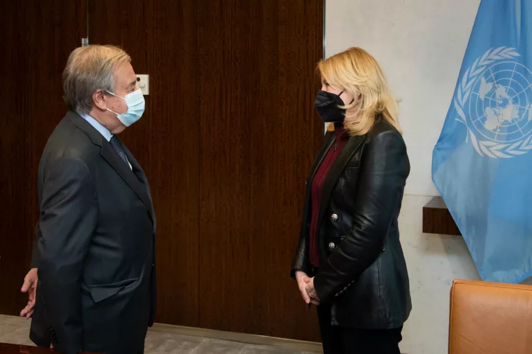 Secretary-General Ant&oacute;nio Guterres (left) meets with Catherine Russell, incoming Executive Director of the United Nations Children's Fund (UNICEF).