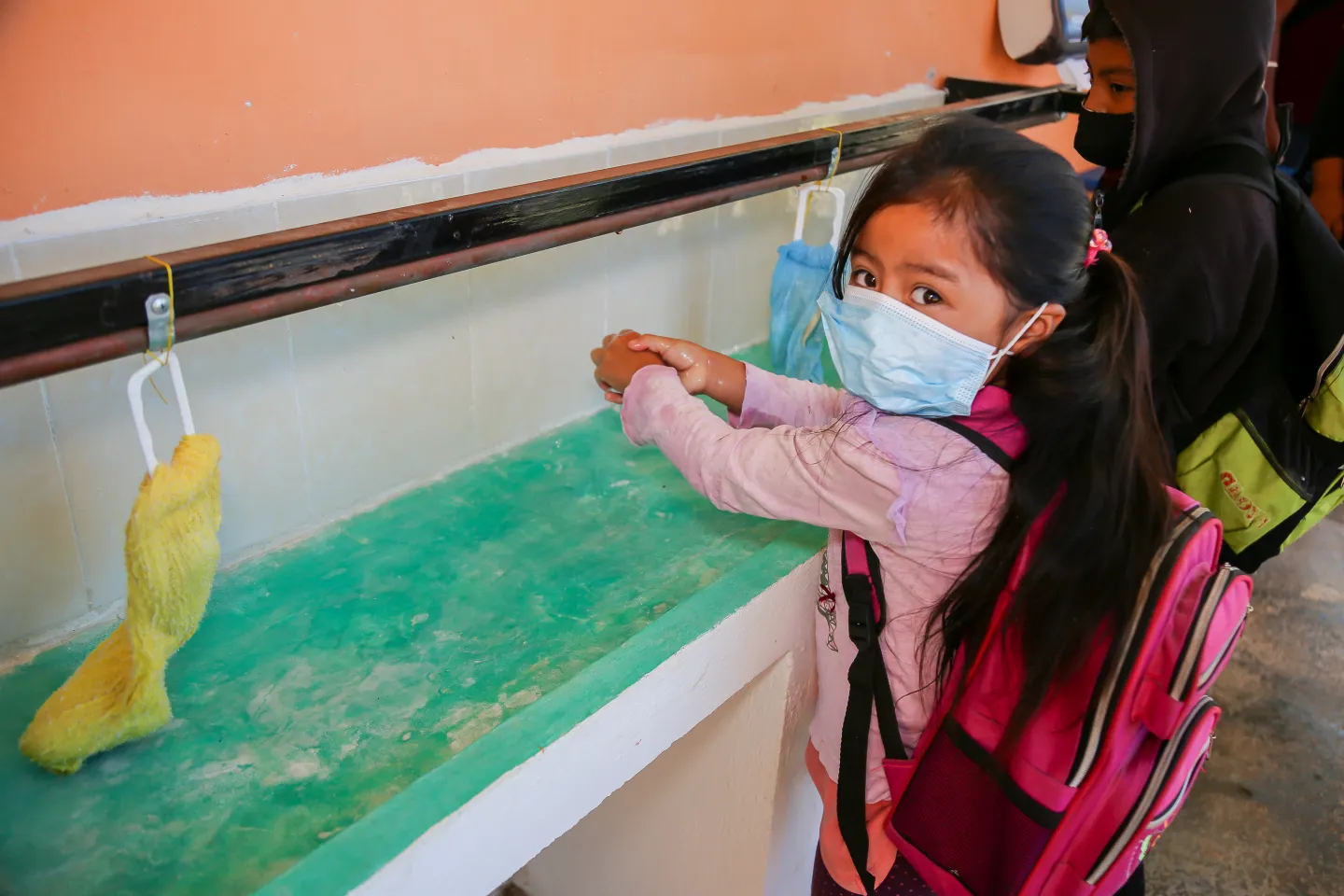 VISITA ESCUELAS