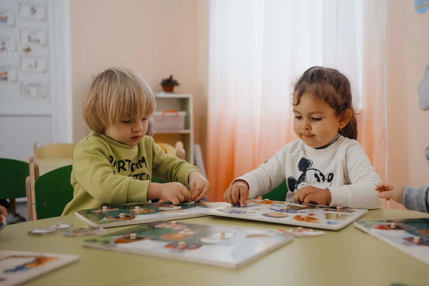 Acces la educație pentru mai mulți copii din Ungheni. Cu suportul UE, o grădiniță a fost dotată suplimentar cu mobilier și materiale didactice